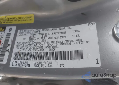 2016 Toyota Tundra Limited 5.7L V8 z USA, uszkodzony, nr VIN 5TFFW5F15GX193835